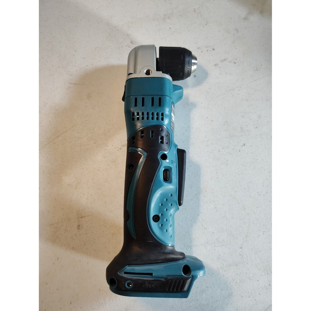 Makita X A D 0 2 18V 3/8 In Angle drill 1210